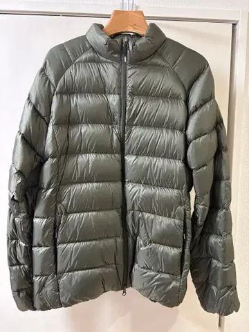 PYRENEX ARIAL 2 SC 올리브 그린 다운 자켓