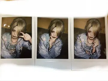 THE MADNA 12/7 폴라로이드 후토카시