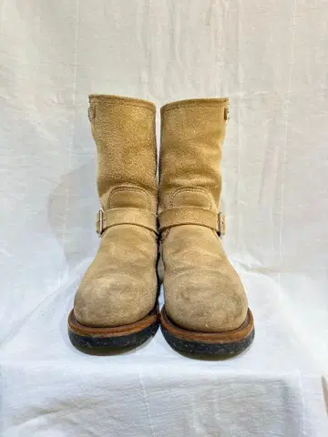 RED WING 베이지 스웨이드 엔지니어 부츠