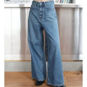 ungrid 언그리드 하이웨스트 루즈 데님 와이드 실루엣