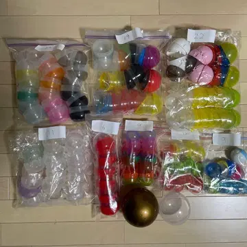 캡슐 토이 캡슐 대 중 소 약 110개