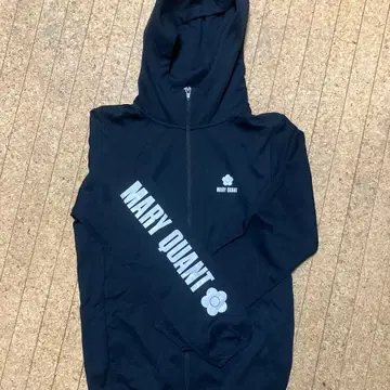 마리콴트 저지 후드티 데이지