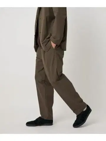 360 MASTER 벌룬 실루엣 이지 팬츠 MOCA M