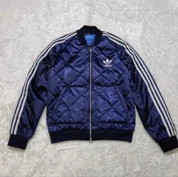 adidas 퀼팅 자켓 네이비 M 사이즈