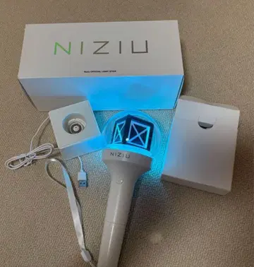 NIZIU 공식 응원봉