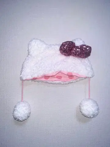 헬로키티 폼폼 포함 햇