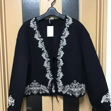 에이치앤엠 퀼팅 자켓 새상품 사이즈 XL