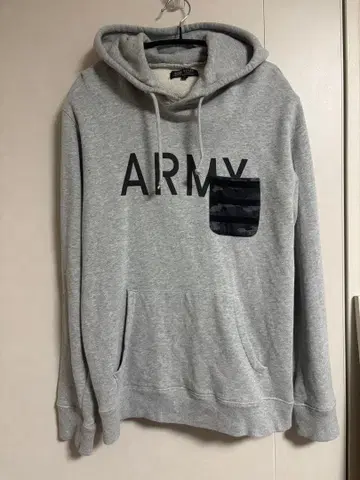 BEAMS HEART 그레이 ARMY 프린트 후드티 L 사이즈