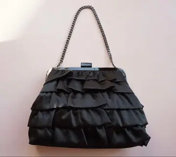 블랙 포멀 백 프릴 디자인 matrice