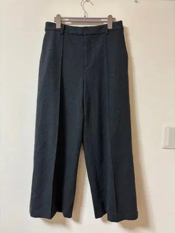 유니클로 2024년 브러쉬드 저지 와이드 팬츠 다크 그레이 XL