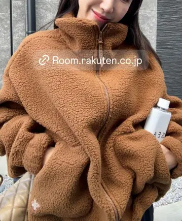 젝시믹스 인기 협의 가능 쉘파 하이넥 점퍼 아이보리