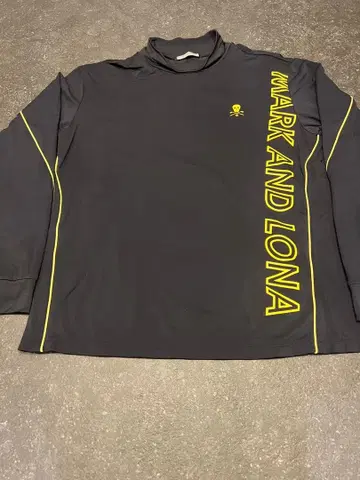 MARK & LONA 블랙 긴팔