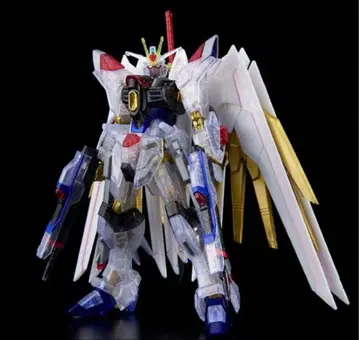 HG 1/144 마이티 스트라이크 프리덤 건담 [리미티드 클리어]