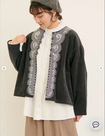 택 포함 새상품 [ 마카베 앨리스 x 사만사 모스모스 ] 자수 자켓 블랙