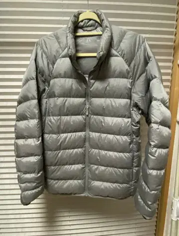 유니클로 울트라 라이트 다운 자켓 [ XL ] 그레이
