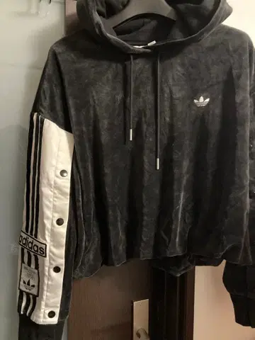 adidas 후드티