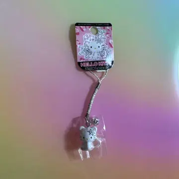 헬로키티  스노우 레오파드 스트랩 초레어