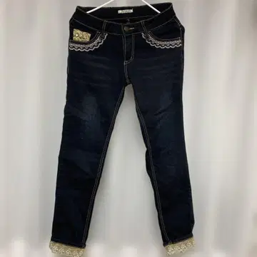 엑시즈팜 레이스 장식 데님 팬츠