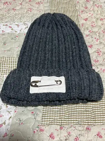 JAM HOME MADE 그레이 니트 모자 안전핀 포함