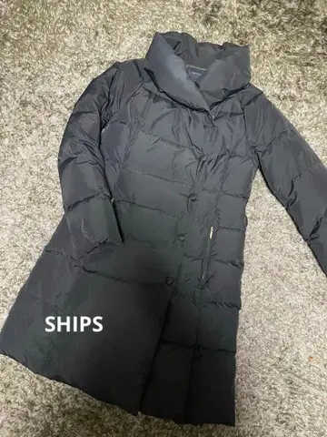 SHIPS 다운 코트 네이비 A라인 기장 85 여배우 옷깃