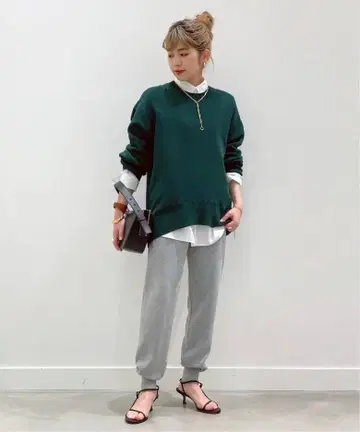 미사용 AP STUDIO SCENTOF Luster 스무스 풀오버