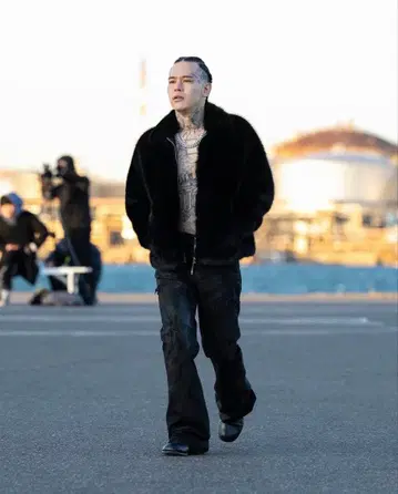 LAST NEST Fur Jacket / Black Lsize