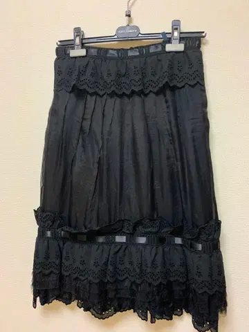 돌체앤가바나 블랙 플레어 스커트 레이스 장식 42