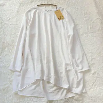 미사용 택*BEARDSLEY 비어즐리 뒷 드레이프 T 블라우스 F 사이즈