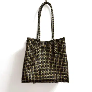 메케아리사 Gummy Bag Black Gold