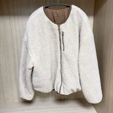 보아 자켓 크림색 집업