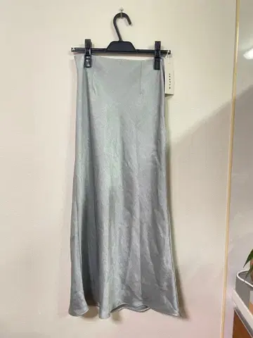 프레이 아이디 새틴 내로우 스커트