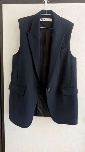 ZARA 네이비 베스트