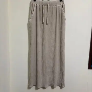 베이지 리브 롱 스커트