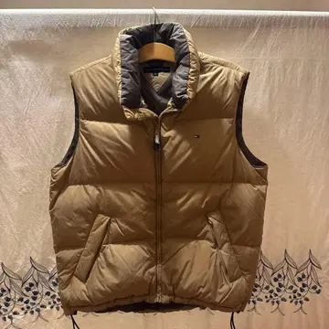 타미힐피거 베이지 다운 베스트