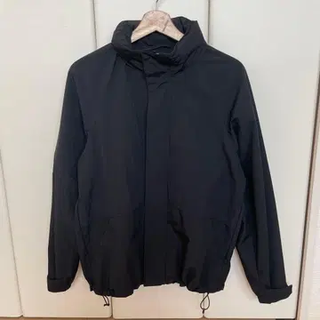 유니클로 유니클로 윈드프루프 스탠드 블루종 블랙 S