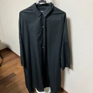 미즈이로 인드 블랙 원피스