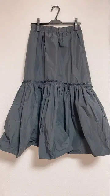 쉽스 스커트 롱 스커트 블랙