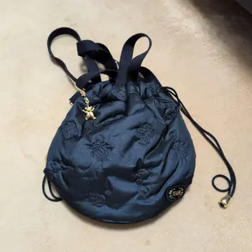 FELLER 블랙 복조리형 숄더백