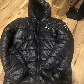 Jordan 블랙 다운 자켓