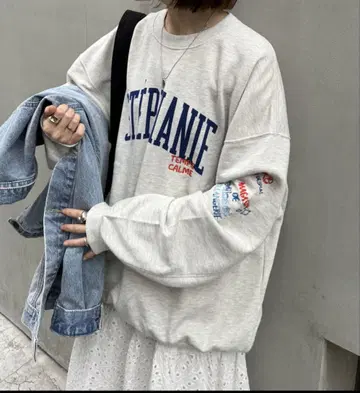 Discoat 리메이크 수베니어 맨투맨