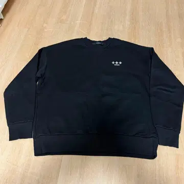 TATRAS(타트라스) FITARCO 타트라스 별주 맨투맨