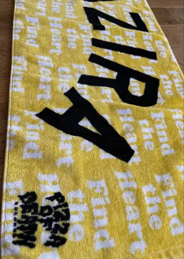 미사용품 KUZIRA 고래 페이스타월 PIZZA OF DEATH