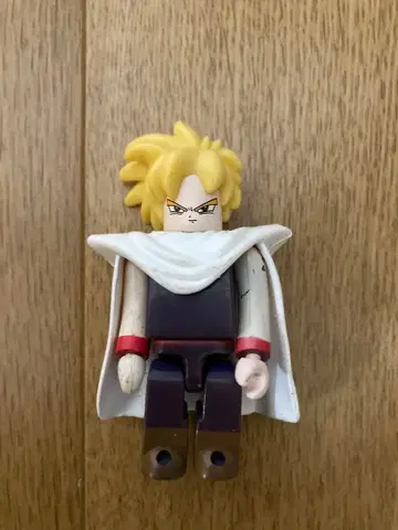 드래곤볼 밥 피규어