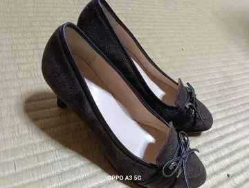 BENEBITS 브라운 스웨이드 펌프스