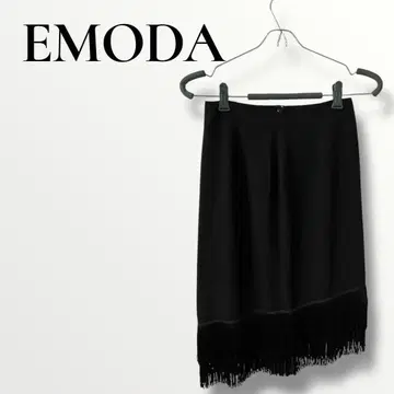 EMODA 에모다 타이트 종아리 기장 스커트 블랙