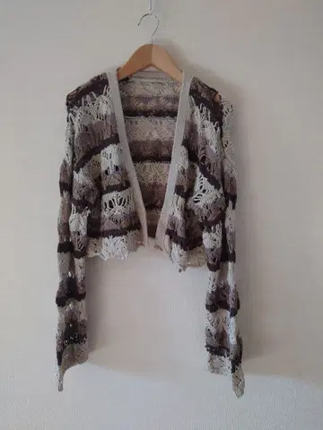 GYDA 제이다 크로셰 숏 니트 가디건