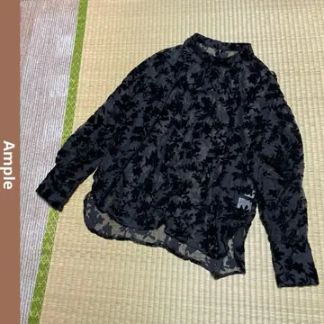 스콧 클럽 Ample 플라워컷 플로키 시어 블라우스 긴팔 블랙