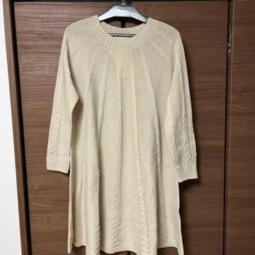 아이보리 케이블 짜임 니트 원피스 M