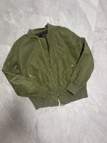 JOURNAL STANDARD 올리브 점퍼