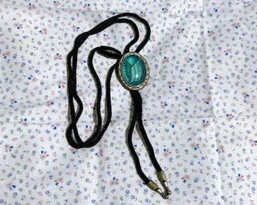 진격의 거인 엘빈 루프 타이